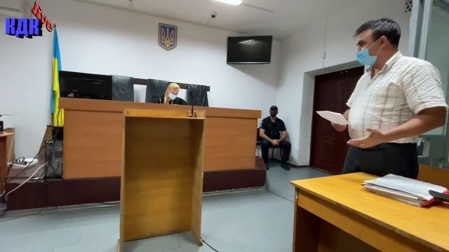 Судья в открытую помагает отжимать квартиру! смотреть онлайн