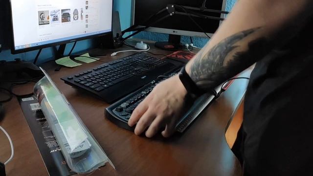 Как выбрать коврик для мыши смотреть онлайн