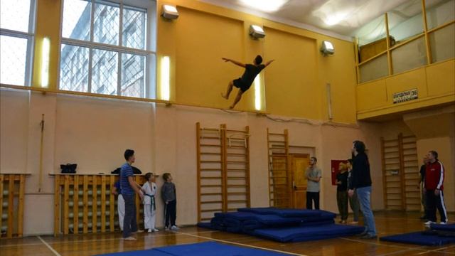 КТО ТАКИЕ КАСКАДЁРЫ смотреть онлайн