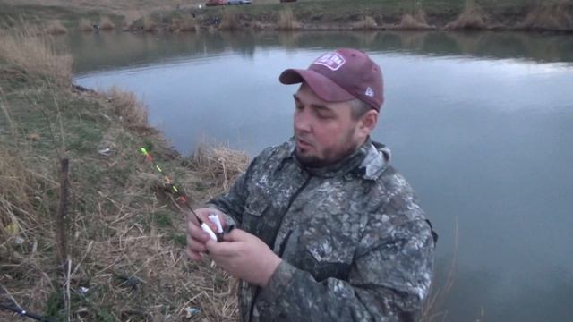 Поездка выходного дня Семьёй в Солнечнодольск и рыбалка на реке Егорлык на "Подкове" 2 апреля 2022г смотреть онлайн