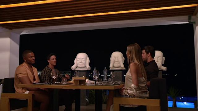 Geordie Shore's Nathan Henry Shows Up to Date TIPSY?? | Celebs Go Dating смотреть онлайн