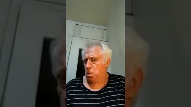 «Мартышка и очки» — басня И. А. Крылова смотреть онлайн