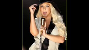 Maroon 5 - Moves Like Jagger