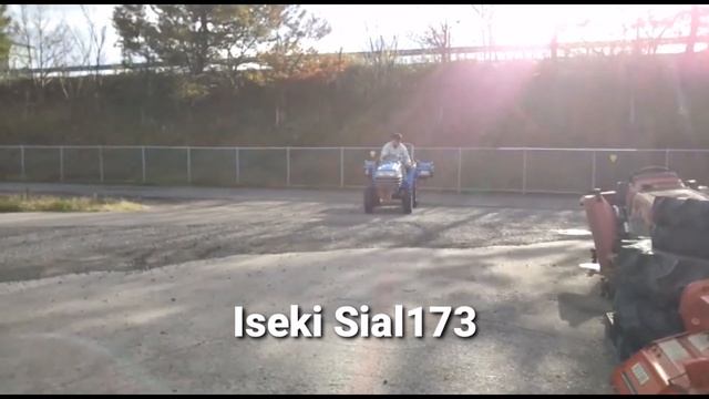 Японский минитрактор Iseki Sial173 с почвофрезой, видео и фото обзор от компании Котамото. смотреть онлайн