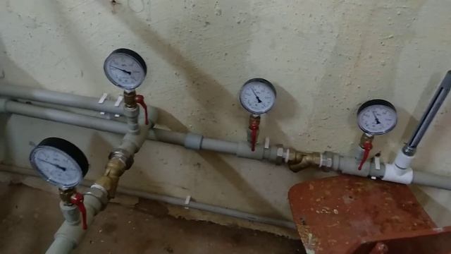 показания манометров при работающем тепловом блоке смотреть онлайн