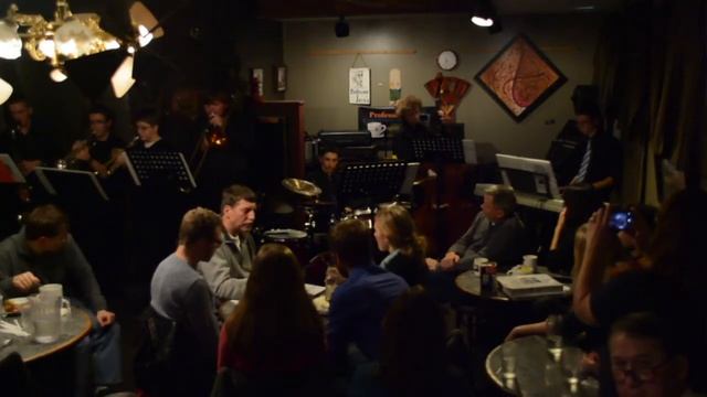 GC Jazz at Professor Javas смотреть онлайн