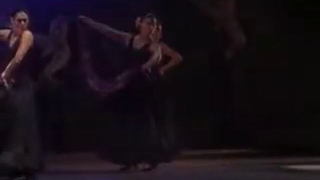 Flamenco dance alegrias"Gades"performed by group "Andalucia" смотреть онлайн