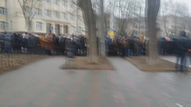 Мощи святого Пантелеймона в Одессе. Огромная очередь. смотреть онлайн