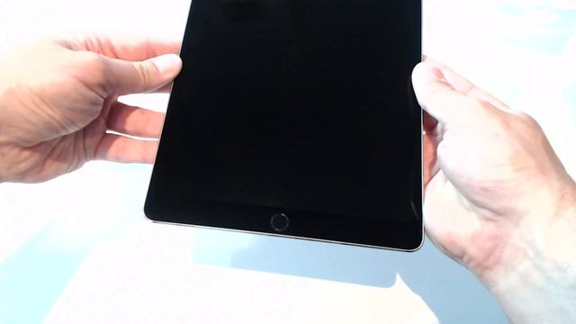 Apple iPad Pro 10,5 Zoll - Unboxing und erster Eindruck смотреть онлайн