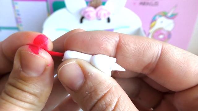 TURNS INTO UNICORN with RAINBOW HAIR!!! смотреть онлайн