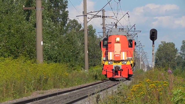 ТЭМ18В-035 с приветливой бригадой следует резервом смотреть онлайн