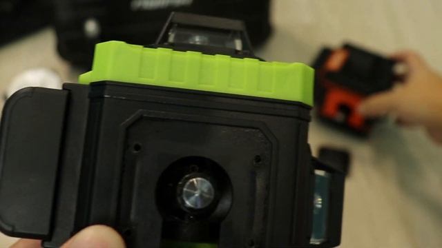 Сравнение дешёвых 4D лазерных уровней HILDA 4D vs HIBIRU Omnitronik 4x360. Стоит ли брать? смотреть онлайн