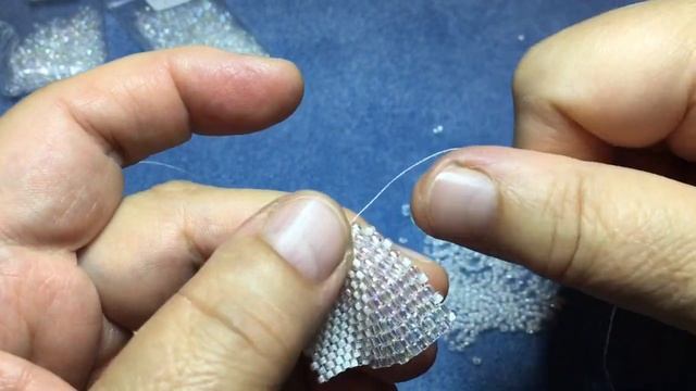 Браслет из бисера 3-х размеров. Комплект "Блеск хрусталя". смотреть онлайн