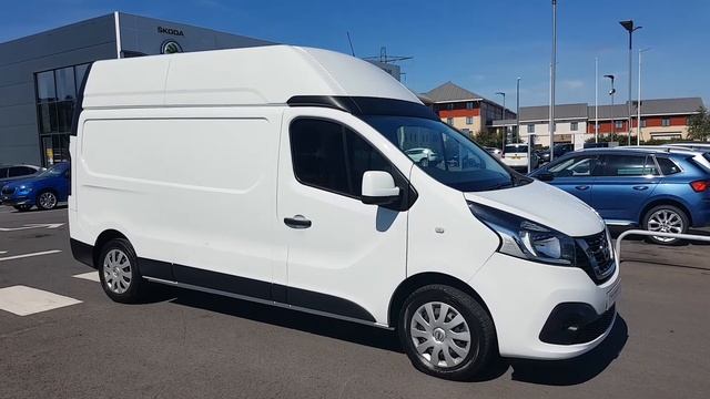 Nissan NV300 смотреть онлайн