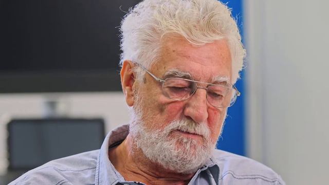 Ugradnja totalne endoproteze koljena - iskustvo pacijenta смотреть онлайн