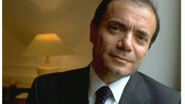 Casino : le PDG Jean-Charles Naouri placé en garde à vue, une enquête pour délit d'initié en cours смотреть онлайн