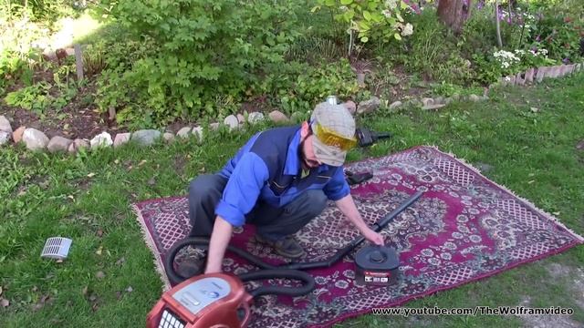 Пылесос против ковра(Hoover against carpet) смотреть онлайн