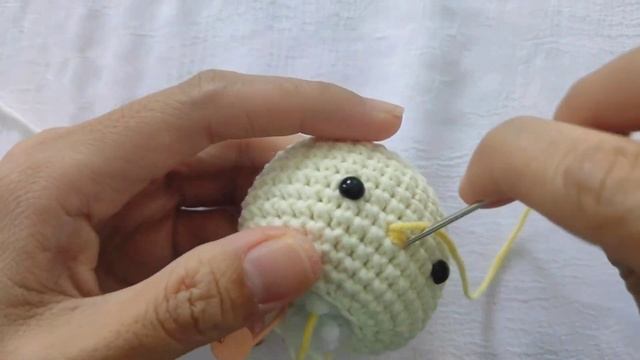 Crochet Hello Kitty Keychain #crochet #amigurumi #hellokitty #keychain #handmade #diy