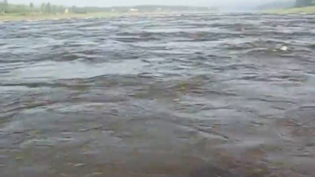 река Тасеева, порог Бурный смотреть онлайн