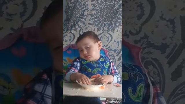 Жизнь прекрасна ни забот ни хлопот))) смотреть онлайн