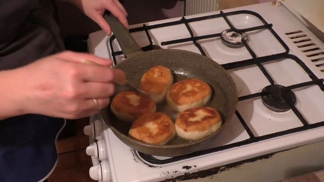 ДОМАШНИЕ ПИРОЖКИ ПРОЦЕСС ПРИГОТОВЛЕНИЯ+ДЕГУСТАЦИЯ смотреть онлайн