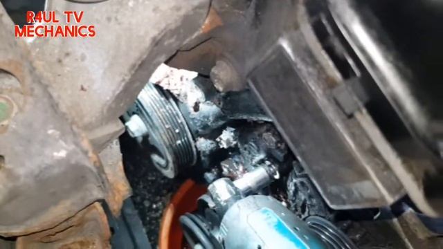 2009 TOYOTA AURIS WATER PUMP REPLACEMENT смотреть онлайн