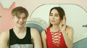 Как правильно целоваться в 14 лет