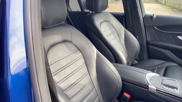 Mercedes GLC300d AMG line blue 2019 for sale @ Auto 2000 Epping смотреть онлайн