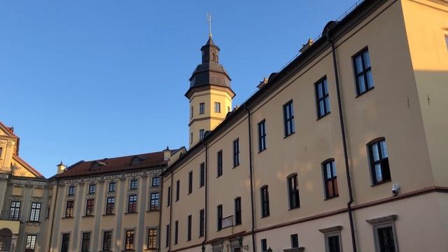 Беларусь на выходные: Замок в Несвиже, цены, бары и наш отель #1 смотреть онлайн