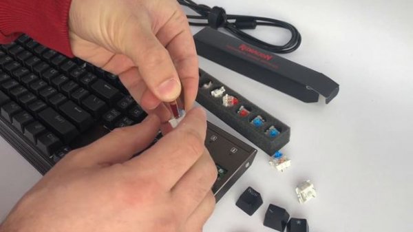 How to change the Redragon keyboard mechanical switches from Outemu