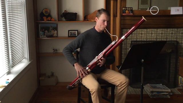 The CSO's Keith Buncke in a CPE Bach sonata, arranged for bassoon смотреть онлайн