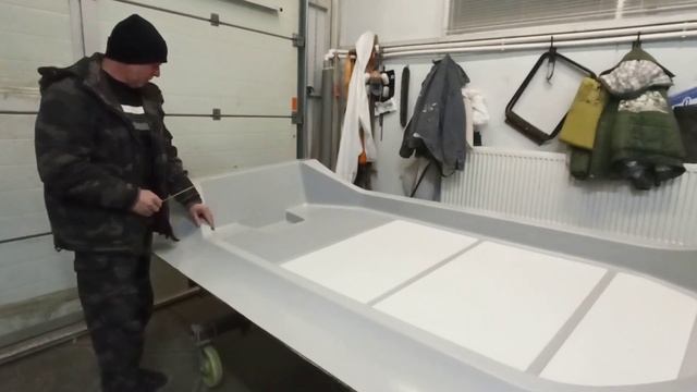 Лодка риб R 380 NEW смотреть онлайн