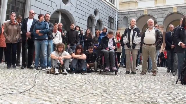 Estas Tonne || Between Fire and Water || Stadtspektakel Landshut, 2012 смотреть онлайн