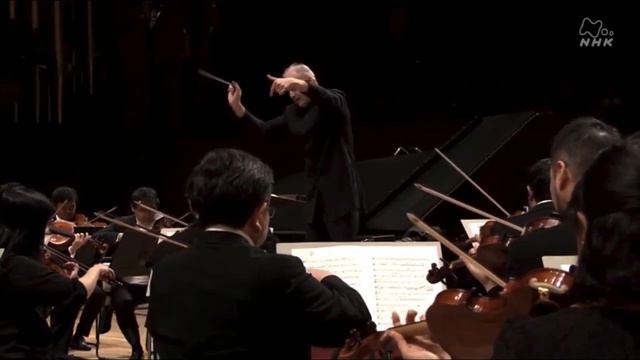 Ravel’s Piano Concerto in G, Horn Solo смотреть онлайн