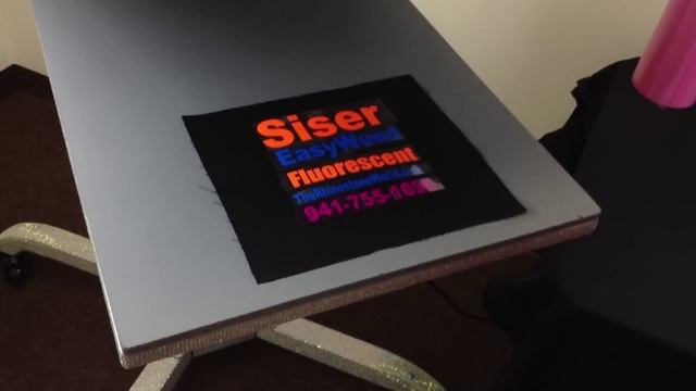 Siser Easyweed Fluorescent Orange Raspberry And Blue Heat Transfer Vinyl Samples TRW смотреть онлайн