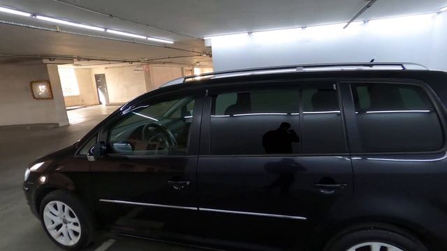 Volkswagen Touran I Рестайлинг 1.4 MT (140 л.с.) 2009 смотреть онлайн