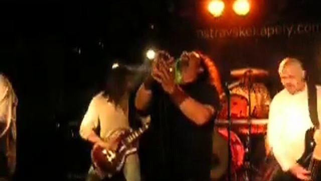 Butterfly Temple смотреть онлайн