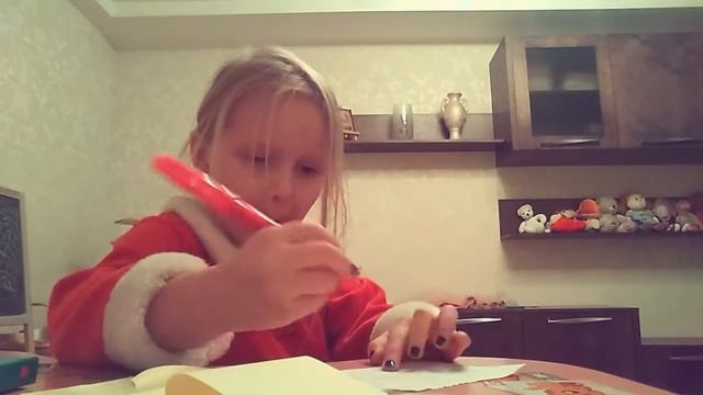 Стеша впервые за свои 4, 5 года пришла и говорит: " Мама, дай сниму видео" смотреть онлайн