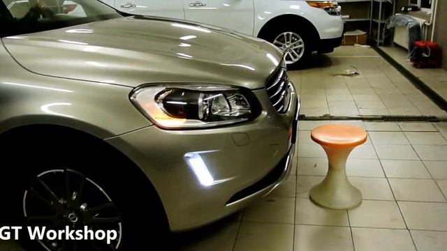 Volvo XC60 работа дополнительно установленной фронтальной камеры на штатном мониторе. смотреть онлайн