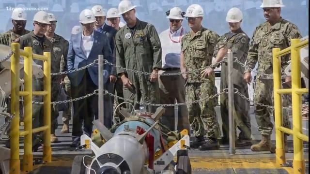 Navy Secretary says 7 of USS Ford's elevators now work, says carrier will deploy before 2024 смотреть онлайн