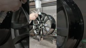 Покраска дисков Мазда в Алюмохром.