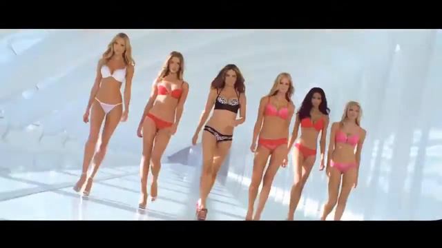 Victoria Secret Адриана Лима,Кэндис Свейнпол,Роузи Хантингтон Уайтли,Эрин Хизер смотреть онлайн
