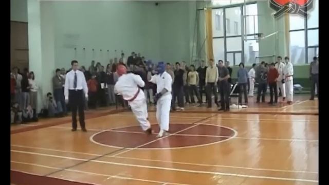 ЧОЙ - Стиль У Таунг Дина. Чемпионат Ассоциации ЧОЙ, 2006 год. смотреть онлайн