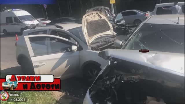 Горе Учителя |Быдло за Рулем|Мгновенная карма| ДТП Подборка на Видеорегистратор| Аварии смотреть онлайн