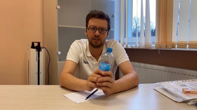 С чего начать обучение плаванию? | Шаг 1: поиск "точки опоры" в воде смотреть онлайн