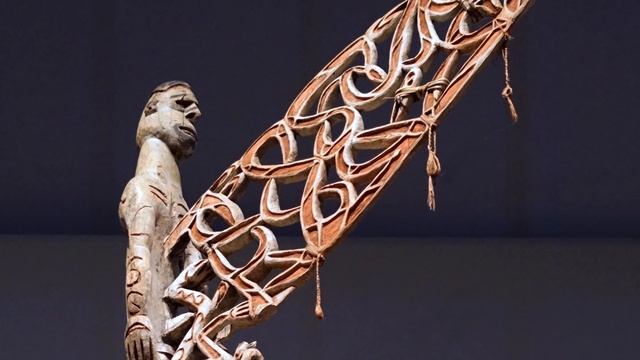 Bis Poles at The Metropolitan Museum of Art смотреть онлайн