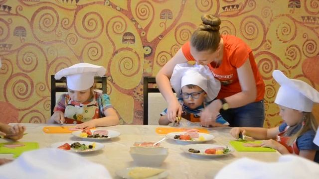 Три цвета пиццы смотреть онлайн