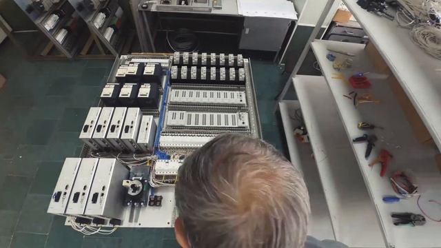 Сборка шкафа управления для Автомата А-8000-5 смотреть онлайн