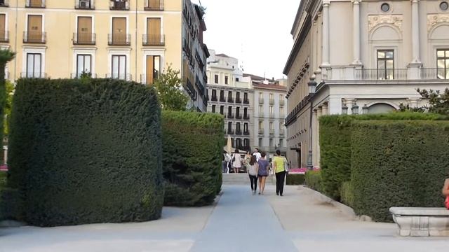 Prueba de zoom Lumix TZ25 - Opera, Madrid смотреть онлайн