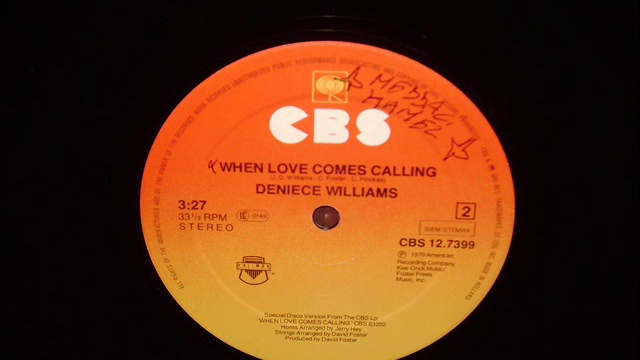 DENIECE WILLIAMS - WHEN LOVE COMES CALLING смотреть онлайн